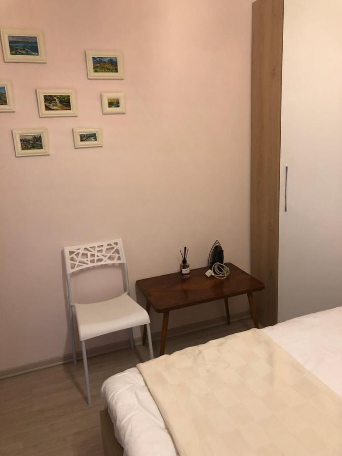 Itan's Apartment-lovely Guest In Center Tirana